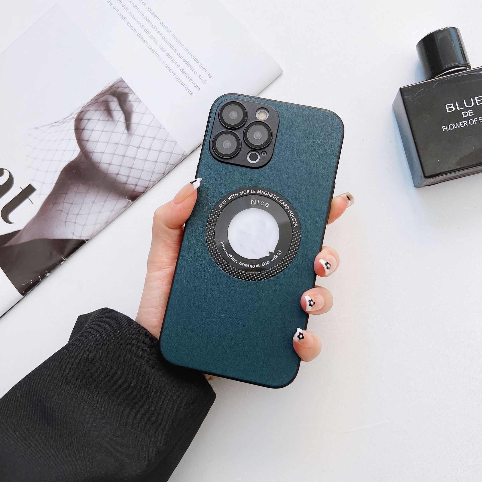 Cover per iPhone 11 Pro con attacco magnetico