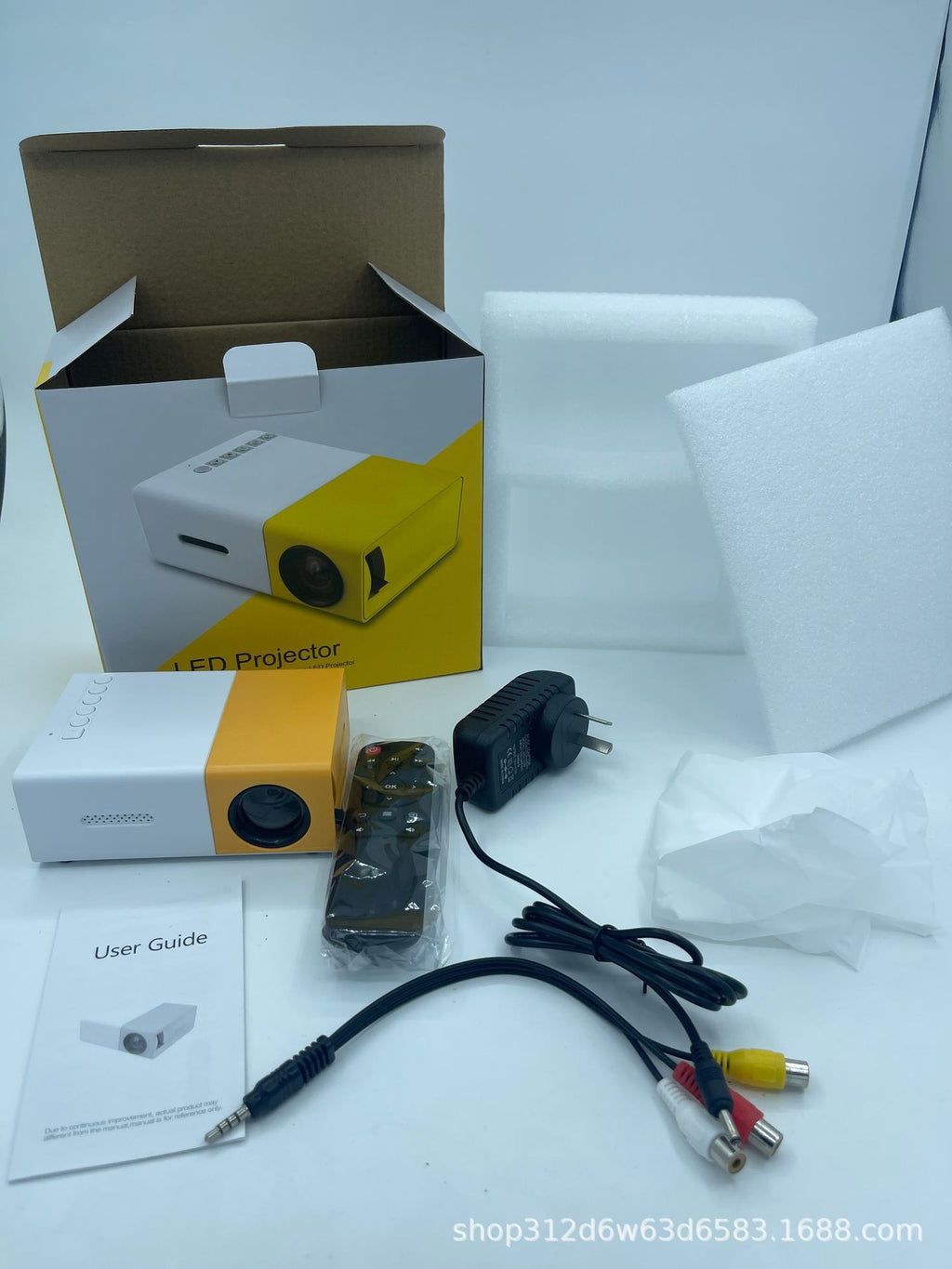 YG 300 - Mini proiettore HD portatile